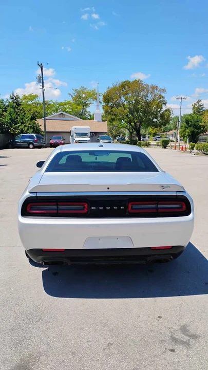 2022 Dodge Challenger 3rd Gen - Image 6 of 10