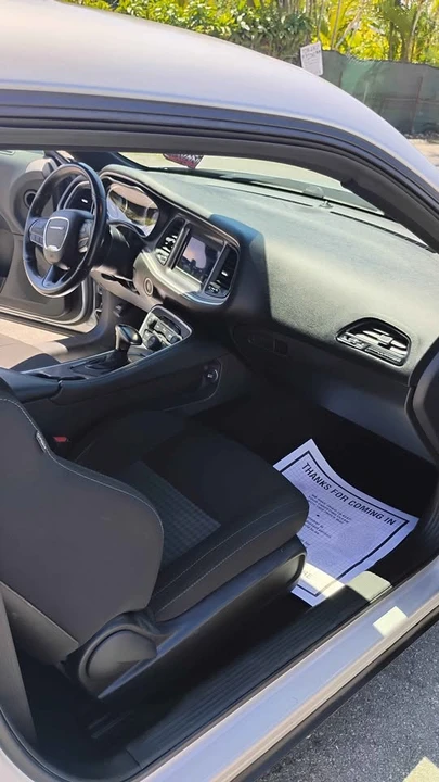 2022 Dodge Challenger 3rd Gen - Image 9 of 10