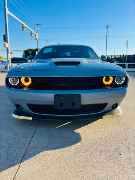 2022 Dodge Challenger 3rd Gen - Image 2 of 3