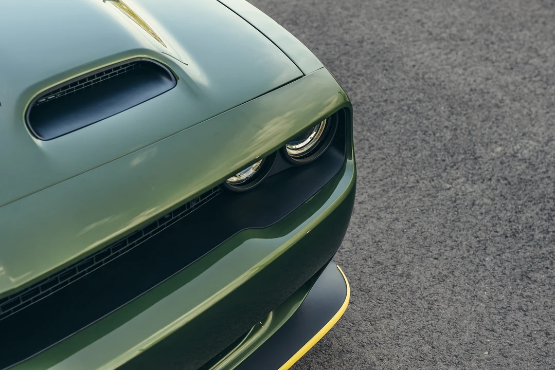 2022 Dodge Challenger SRT Hellcat 3rd Gen - Image 16 of 31