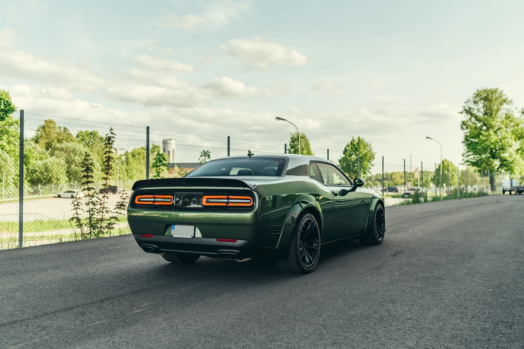 2022 Dodge Challenger SRT Hellcat 3rd Gen - Image 10 of 31