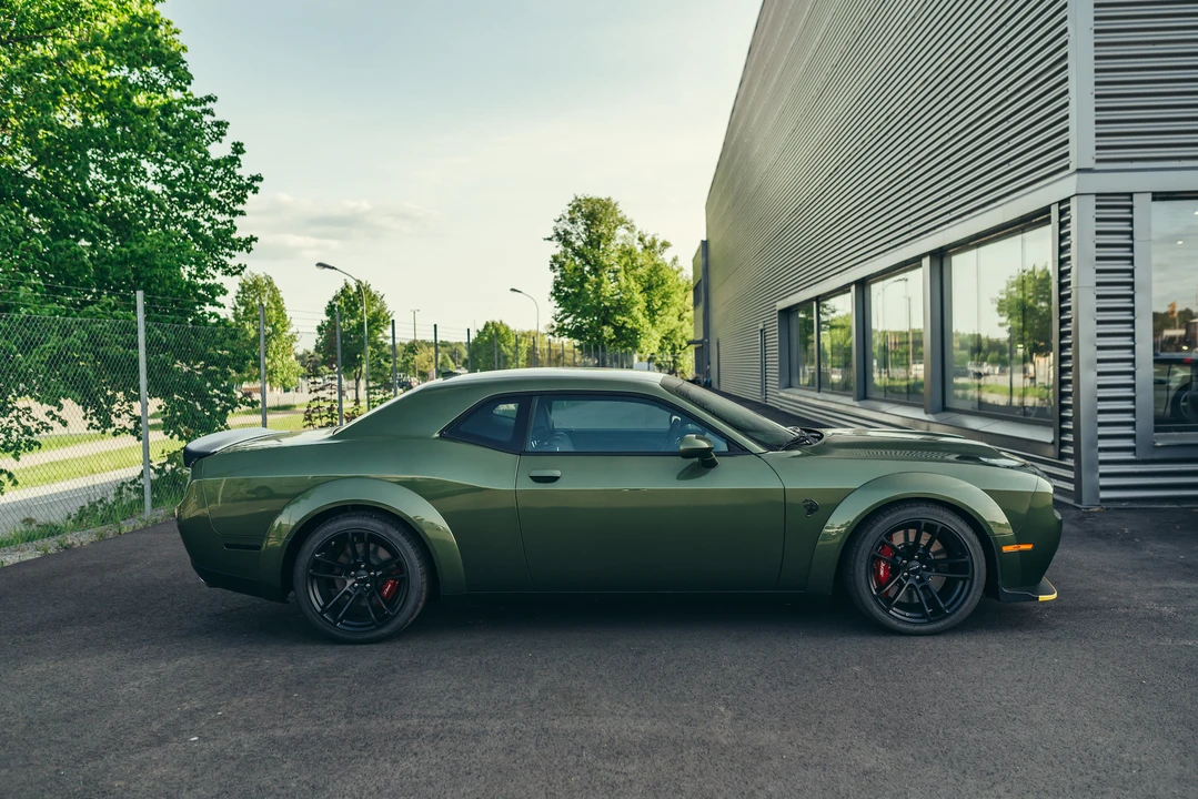 2022 Dodge Challenger SRT Hellcat 3rd Gen - Image 11 of 31