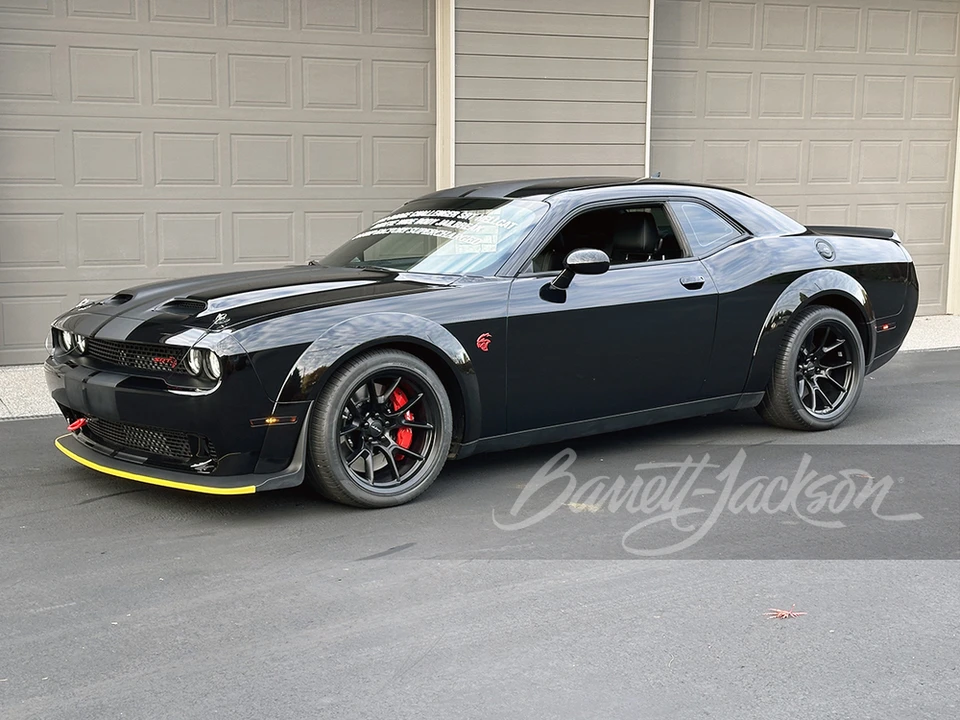 2022 Dodge Challenger SRT Hellcat 3rd Gen - Image 17 of 25