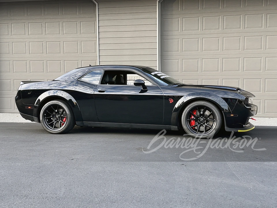2022 Dodge Challenger SRT Hellcat 3rd Gen - Image 5 of 25