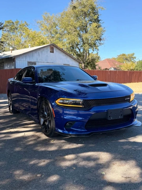 2022 Dodge Charger 8th Gen - Image 2 of 10