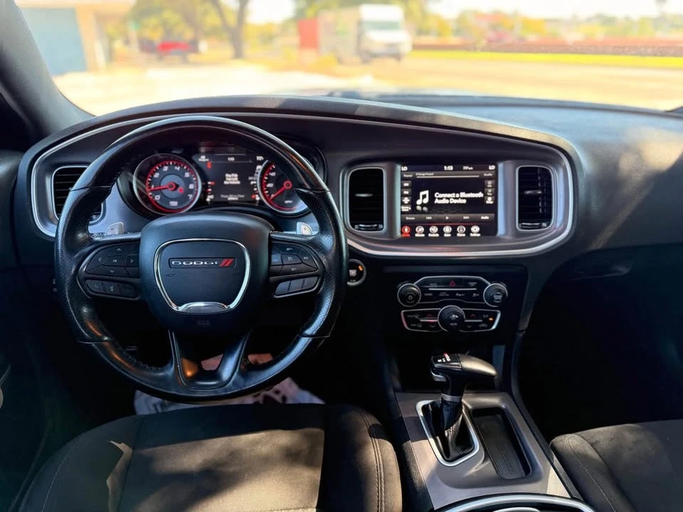 2022 Dodge Charger 8th Gen - Image 9 of 10
