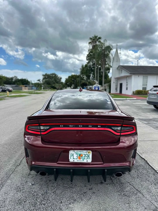 2022 Dodge Charger SRT Hellcat 7th Gen - Image 6 of 10