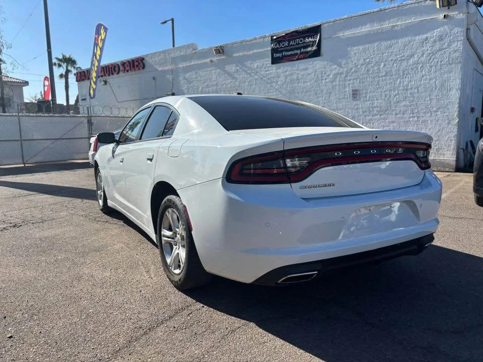 2022 Dodge Charger 8th Gen - Image 5 of 10