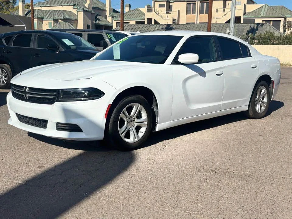 2022 Dodge Charger 8th Gen - Image 3 of 10