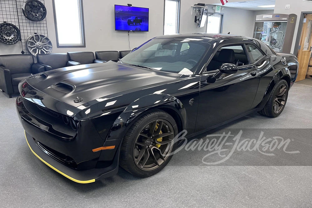 2022 Dodge Challenger SRT Hellcat 3rd Gen - Image 11 of 15