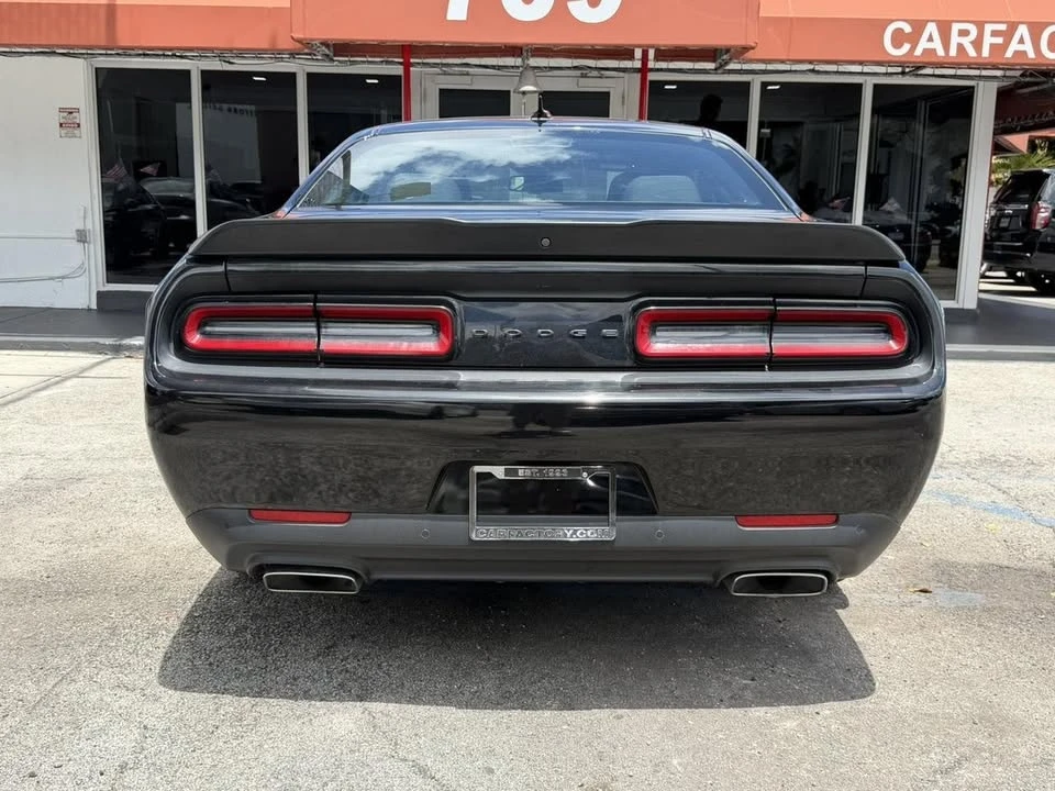 2022 Dodge Challenger 3rd Gen - Image 9 of 19