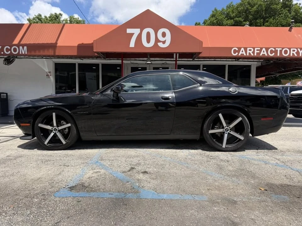 2022 Dodge Challenger 3rd Gen - Image 17 of 19