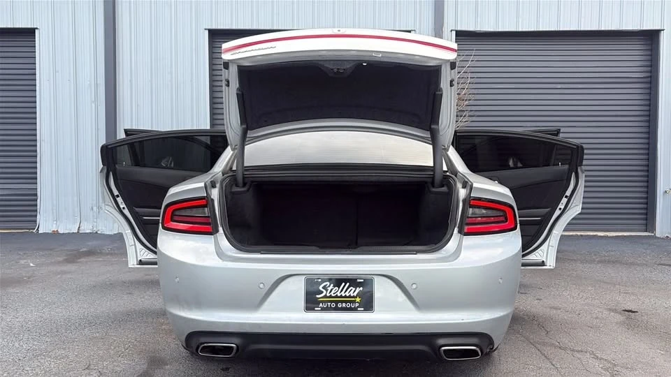 2022 Dodge Charger 7th Gen - Image 6 of 9