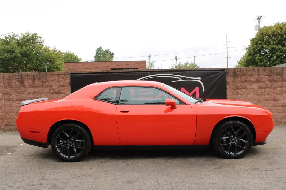2022 Dodge Challenger 3rd Gen - Image 5 of 20