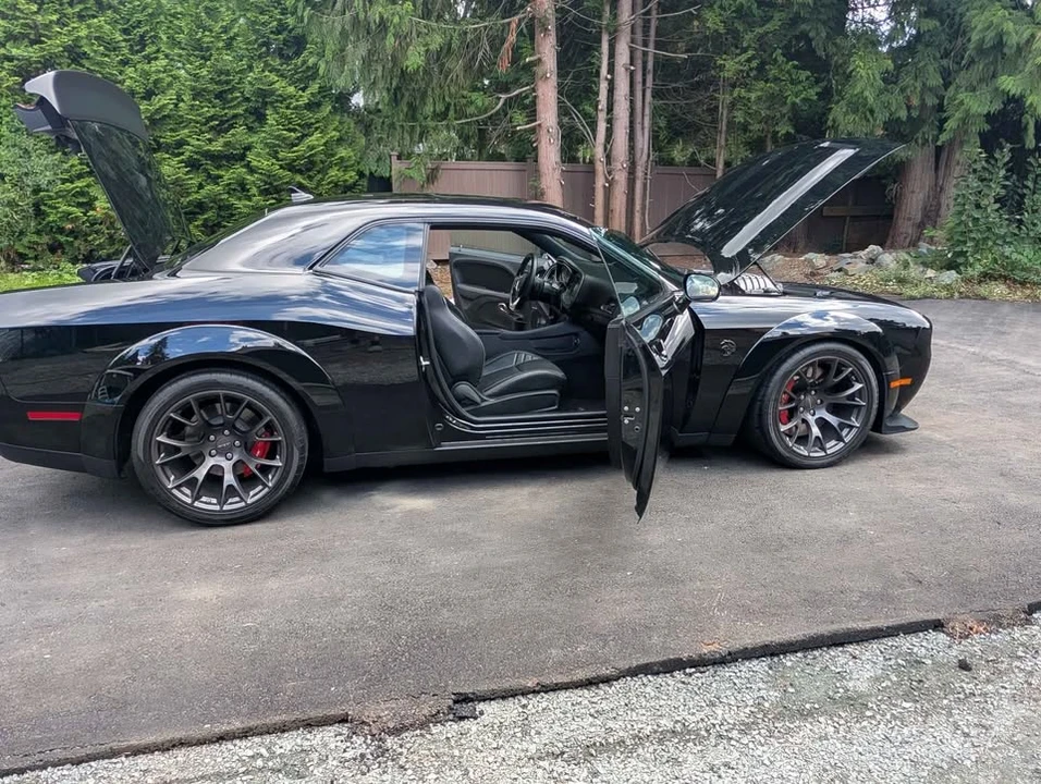 2022 Dodge Challenger 3rd Gen - Image 9 of 13