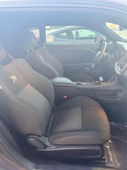 2022 Dodge Challenger 3rd Gen - Image 9 of 10