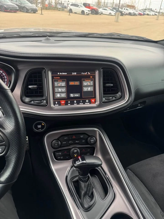 2022 Dodge Challenger 3rd Gen - Image 6 of 8