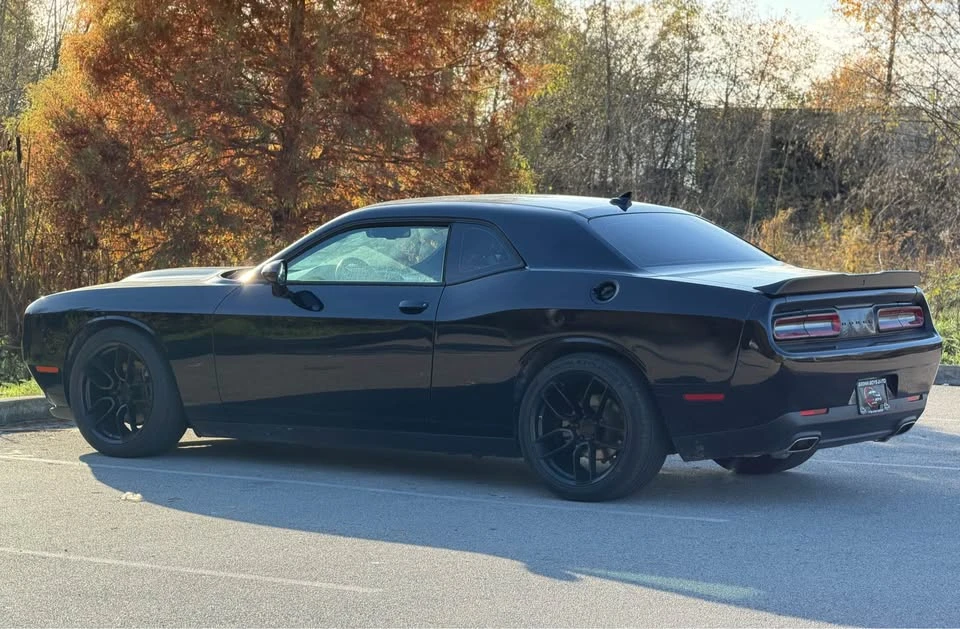 2022 Dodge Challenger 3rd Gen - Image 7 of 10