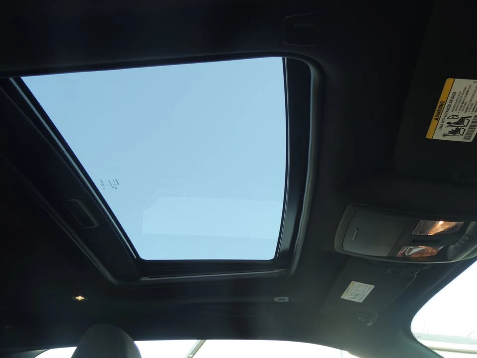 2022 Dodge Challenger 3rd Gen - Image 18 of 20