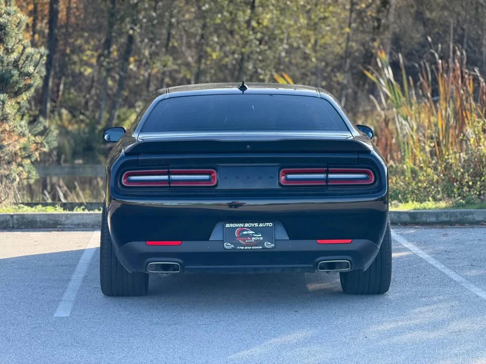 2022 Dodge Challenger 3rd Gen - Image 5 of 10