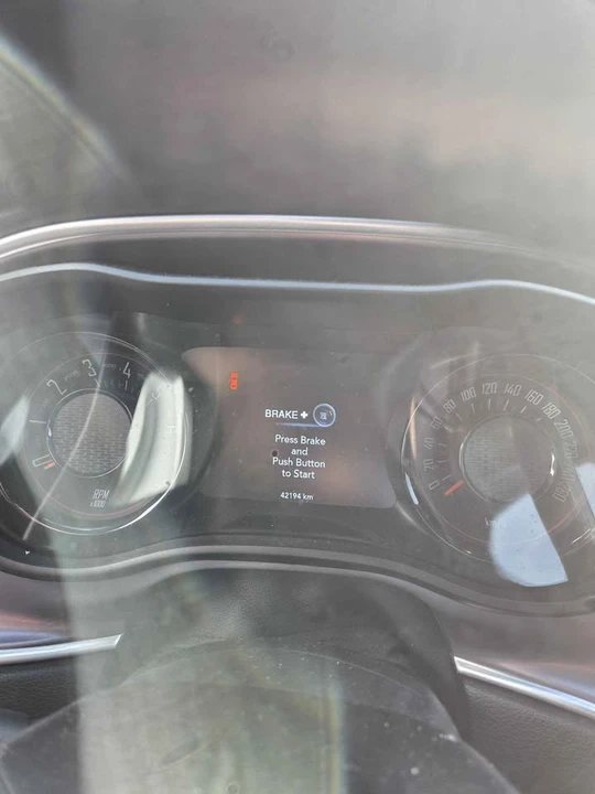 2022 Dodge Challenger - Image 10 of 11