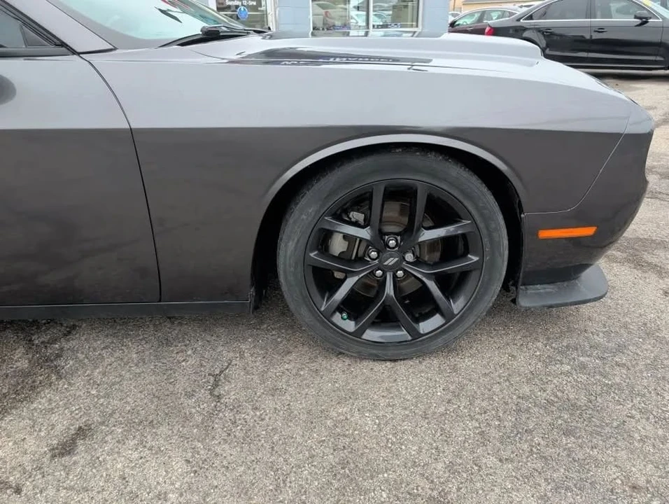 2022 Dodge Challenger 3rd Gen - Image 9 of 13