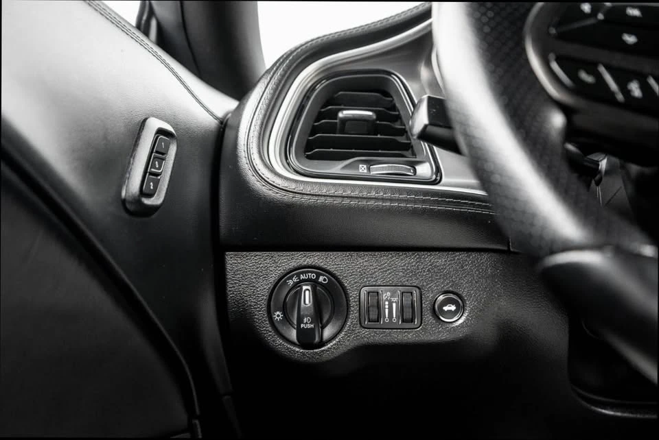 2022 Dodge Challenger 3rd Gen - Image 13 of 19