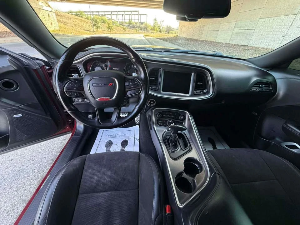 2022 Dodge Challenger 3rd Gen - Image 15 of 17