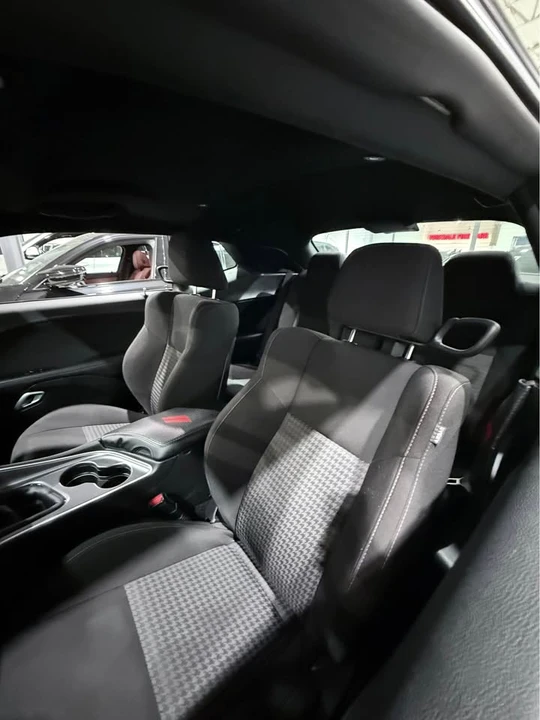 2022 Dodge Challenger 3rd Gen - Image 7 of 8