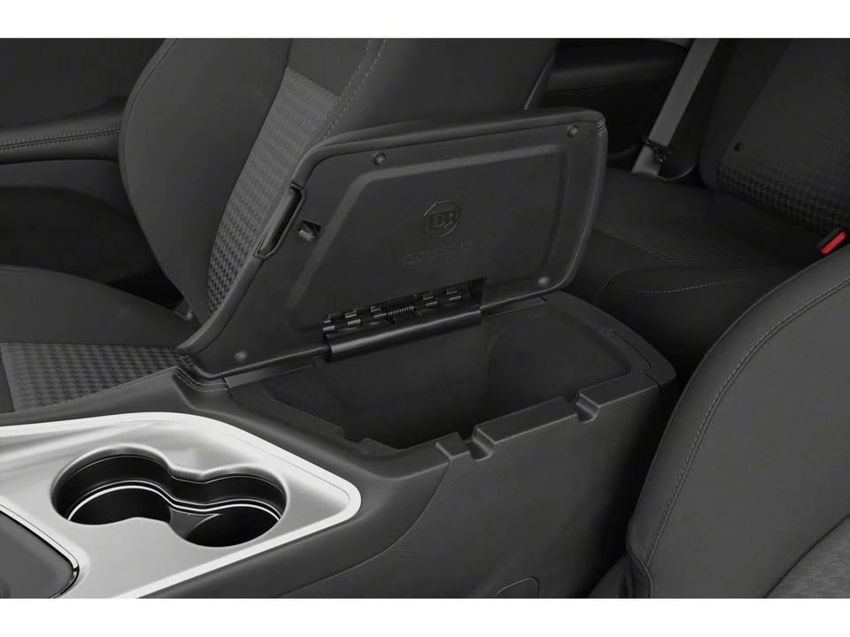 2022 Dodge Challenger 3rd Gen - Image 10 of 11