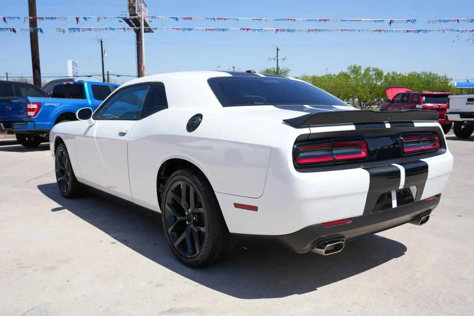 2022 Dodge Challenger 3rd Gen - Image 7 of 14
