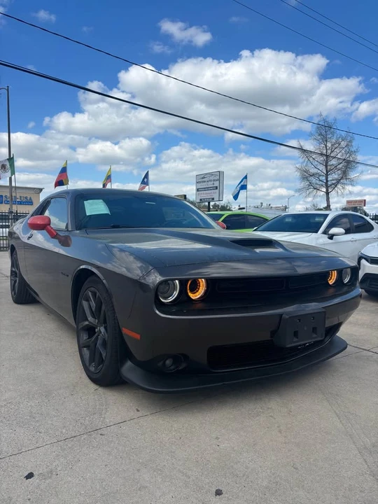 2022 Dodge Challenger 3rd Gen - Image 10 of 11