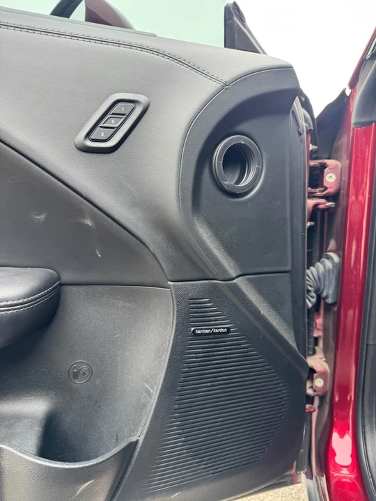 2022 Dodge Challenger 3rd Gen - Image 11 of 19