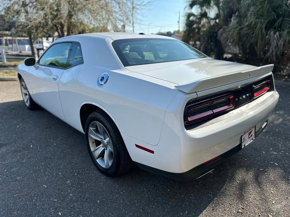 2022 Dodge Challenger 3rd Gen - Image 9 of 20