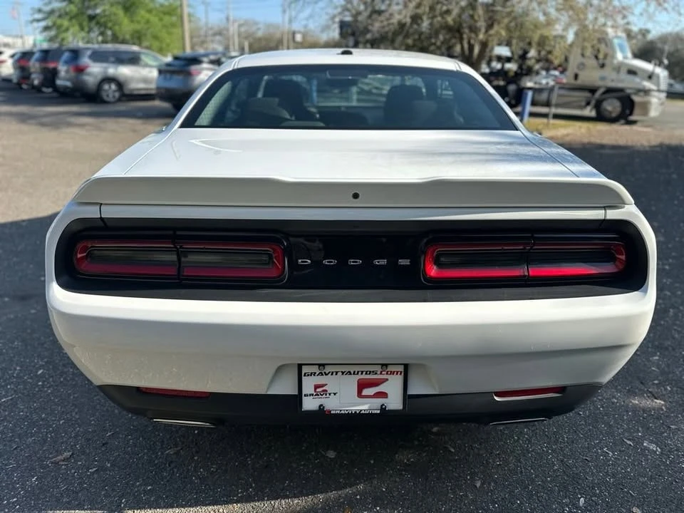 2022 Dodge Challenger 3rd Gen - Image 10 of 20
