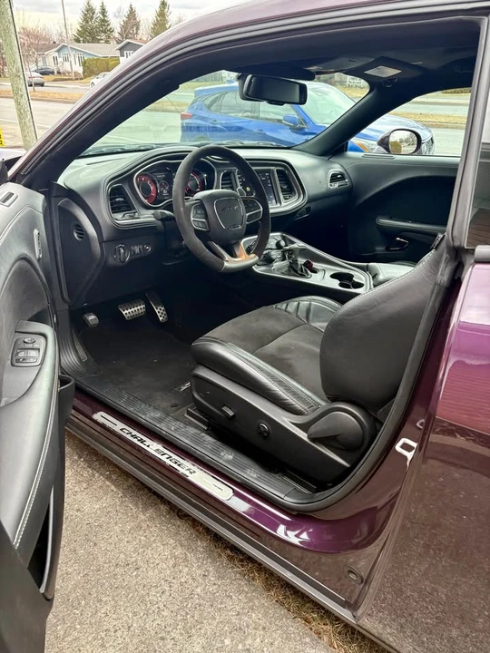 2022 Dodge Challenger 3rd Gen - Image 4 of 13