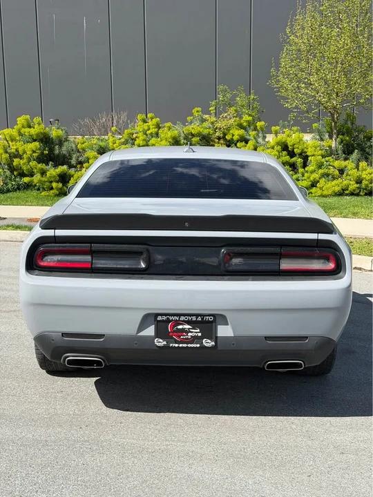 2022 Dodge Challenger 3rd Gen - Image 5 of 8