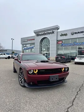 2022 Dodge Challenger R/T Shaker