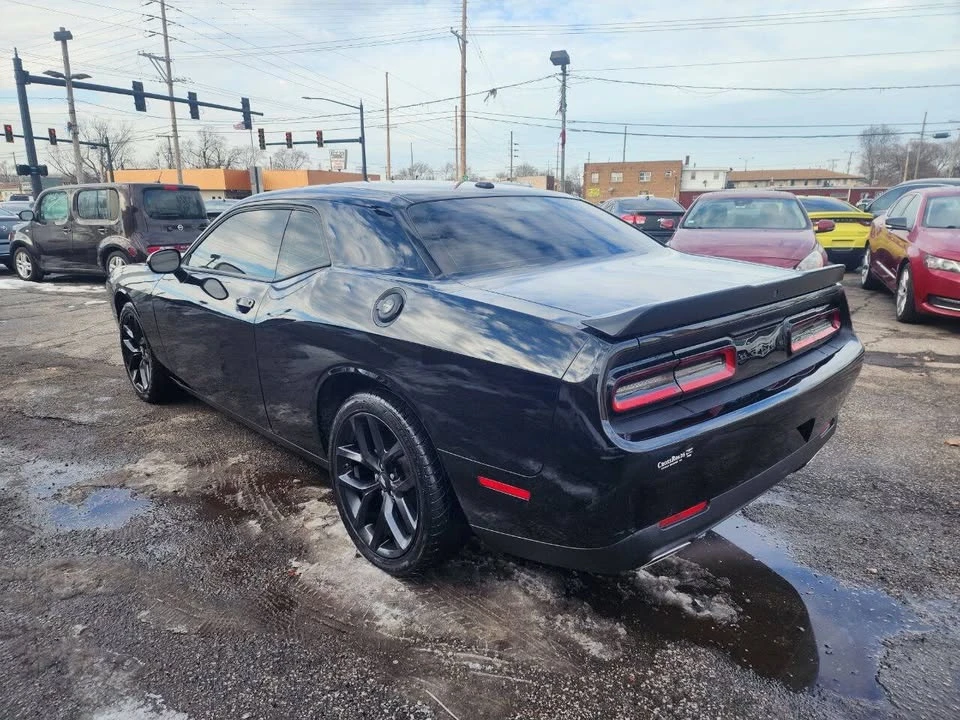 2022 Dodge Challenger 3rd Gen - Image 5 of 19