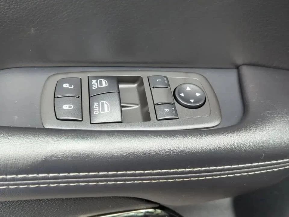 2022 Dodge Challenger 3rd Gen - Image 12 of 19