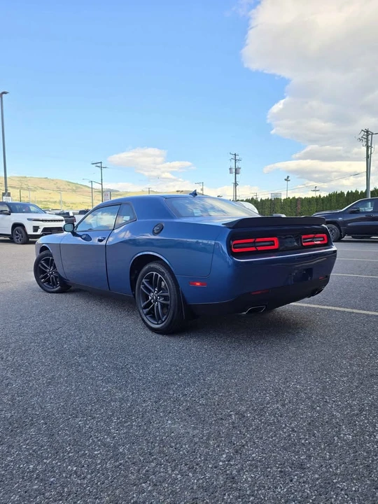 2022 Dodge Challenger 3rd Gen - Image 8 of 9