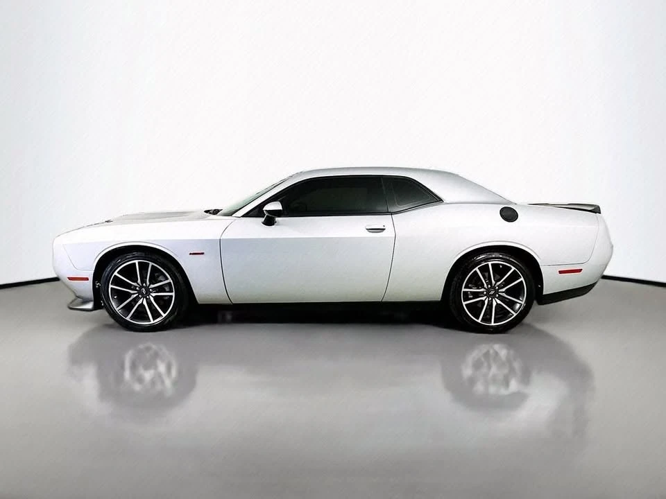 2022 Dodge Challenger 3rd Gen - Image 2 of 20