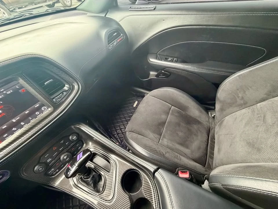 2022 Dodge Challenger - Image 13 of 20