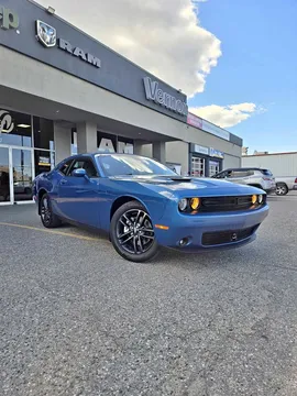 2022 Dodge Challenger SXT