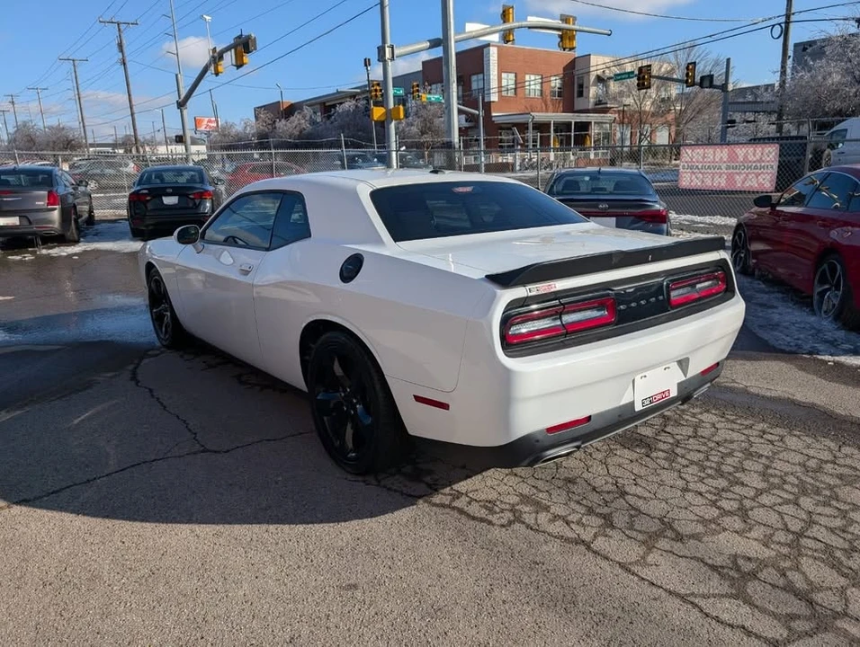 2022 Dodge Challenger 3rd Gen - Image 8 of 20