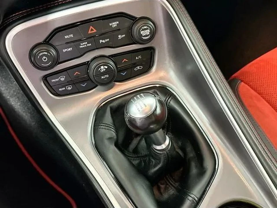 2022 Dodge Challenger 3rd Gen - Image 7 of 20
