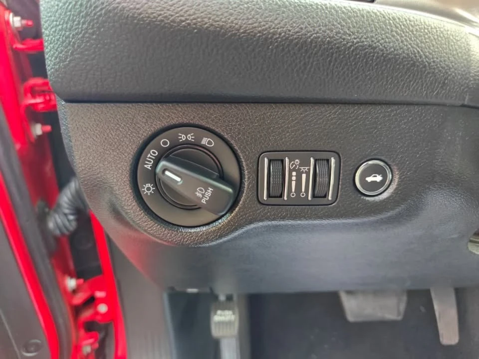 2022 Dodge Challenger 3rd Gen - Image 13 of 20