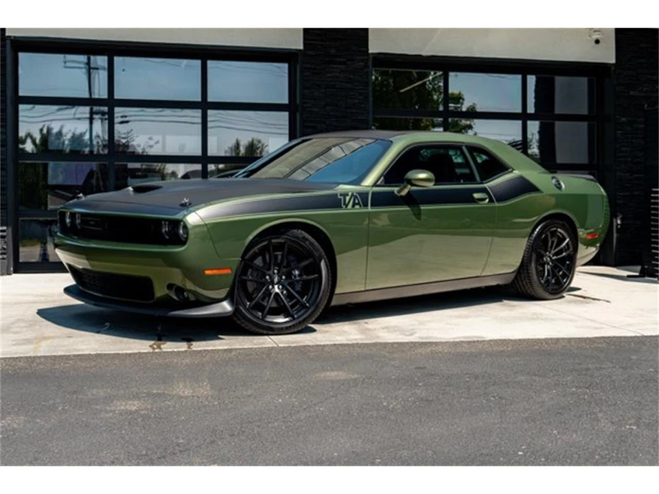 2022 Dodge Challenger 3rd Gen - Image 3 of 31