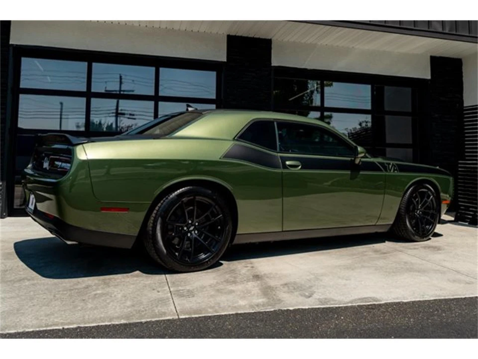 2022 Dodge Challenger 3rd Gen - Image 5 of 31