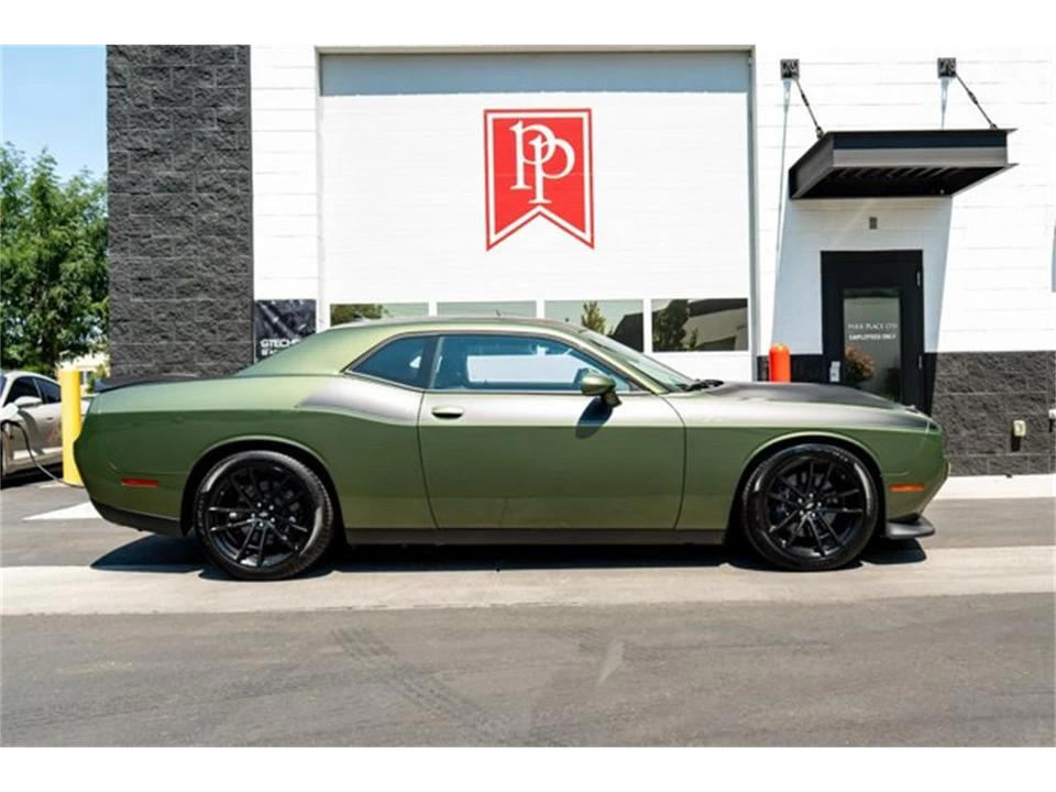 2022 Dodge Challenger 3rd Gen - Image 9 of 31